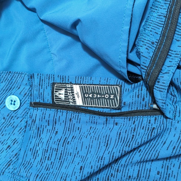 Travis Mathew Lightweight Golf Shorts Size 36 x 10" in Blue with Black Patterns - Picture 8 of 9